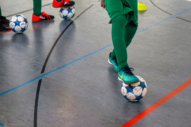 C罗对战丹麦Miu来特 林独造3球让葡萄牙进攻无比流畅5-2晋级.